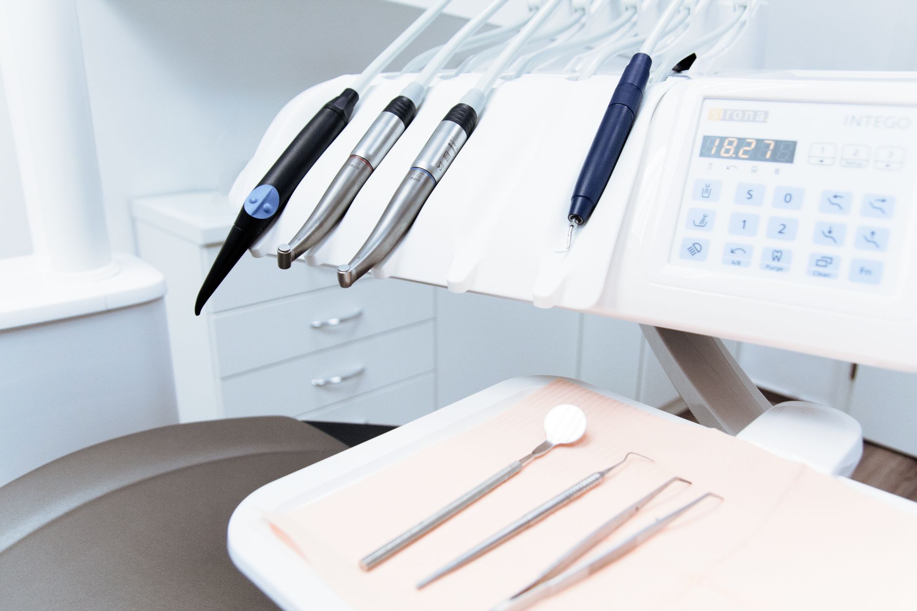 Búsqueda con inteligencia artificial para elegir clínica dental en Valencia