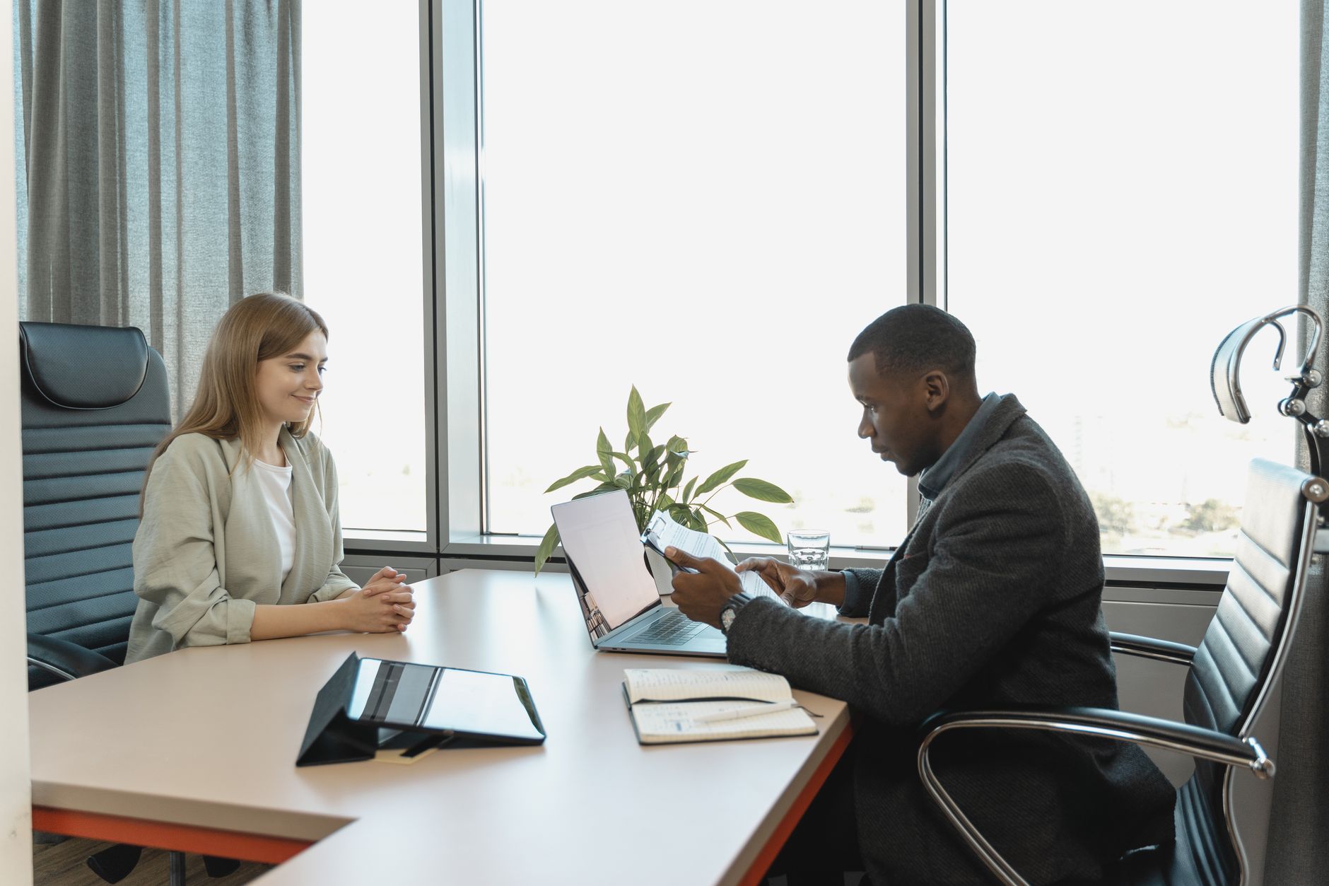 Estrategia de contenidos de empleo y employer branding para agencia de reclutamiento