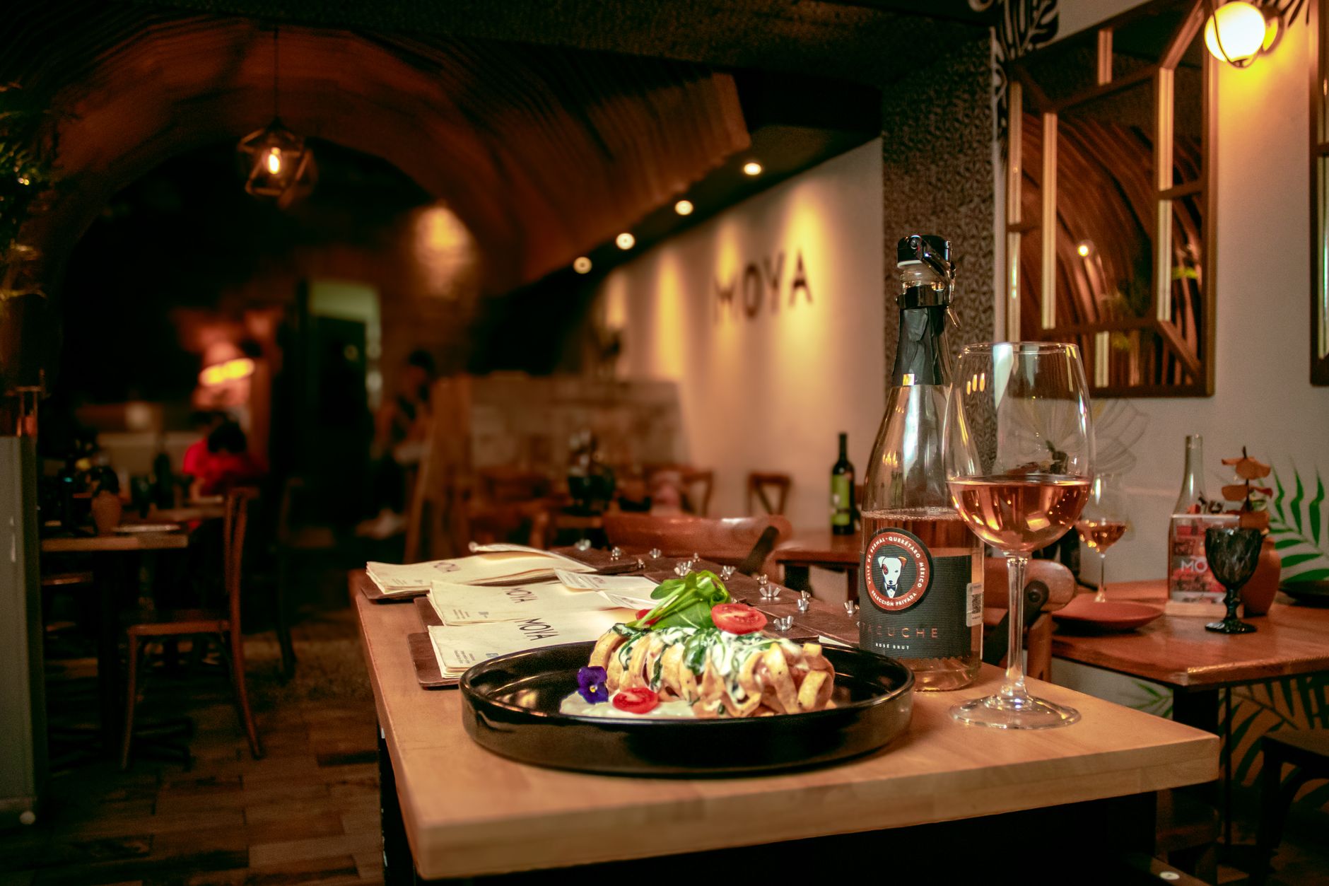 Búsqueda por voz de restaurante cerca de mí en Valencia
