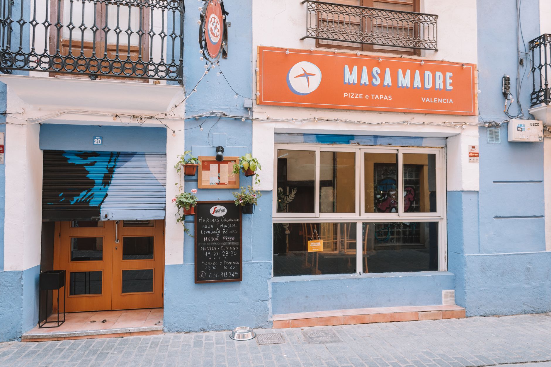 Cafetería de especialidad y vida de barrio en Ruzafa, Valencia
